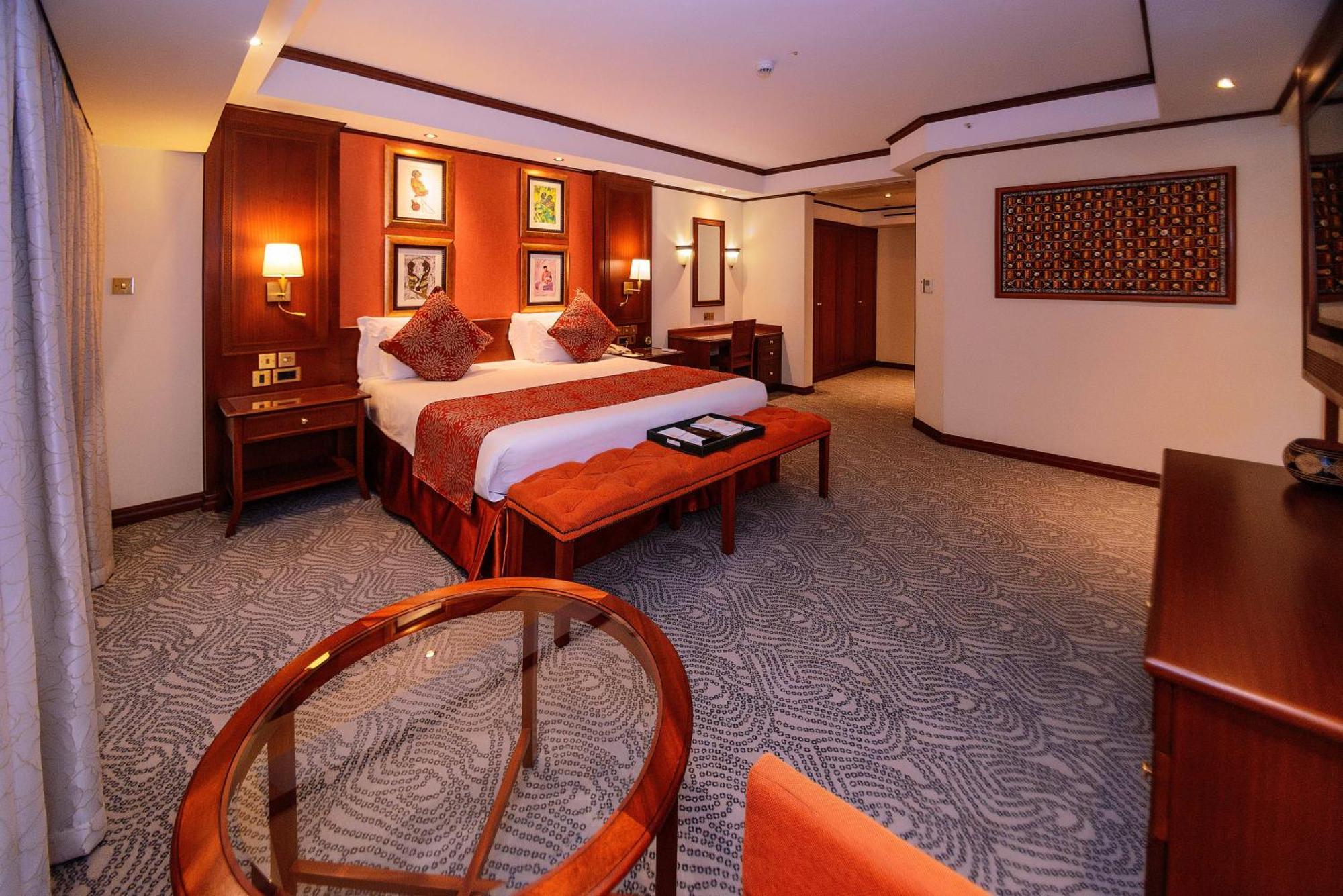 Hotel Serena